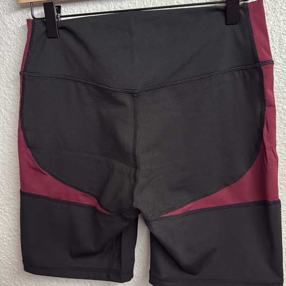 Black and Red Bike Shorts with Elastic Waistband - Picture 3 of 5